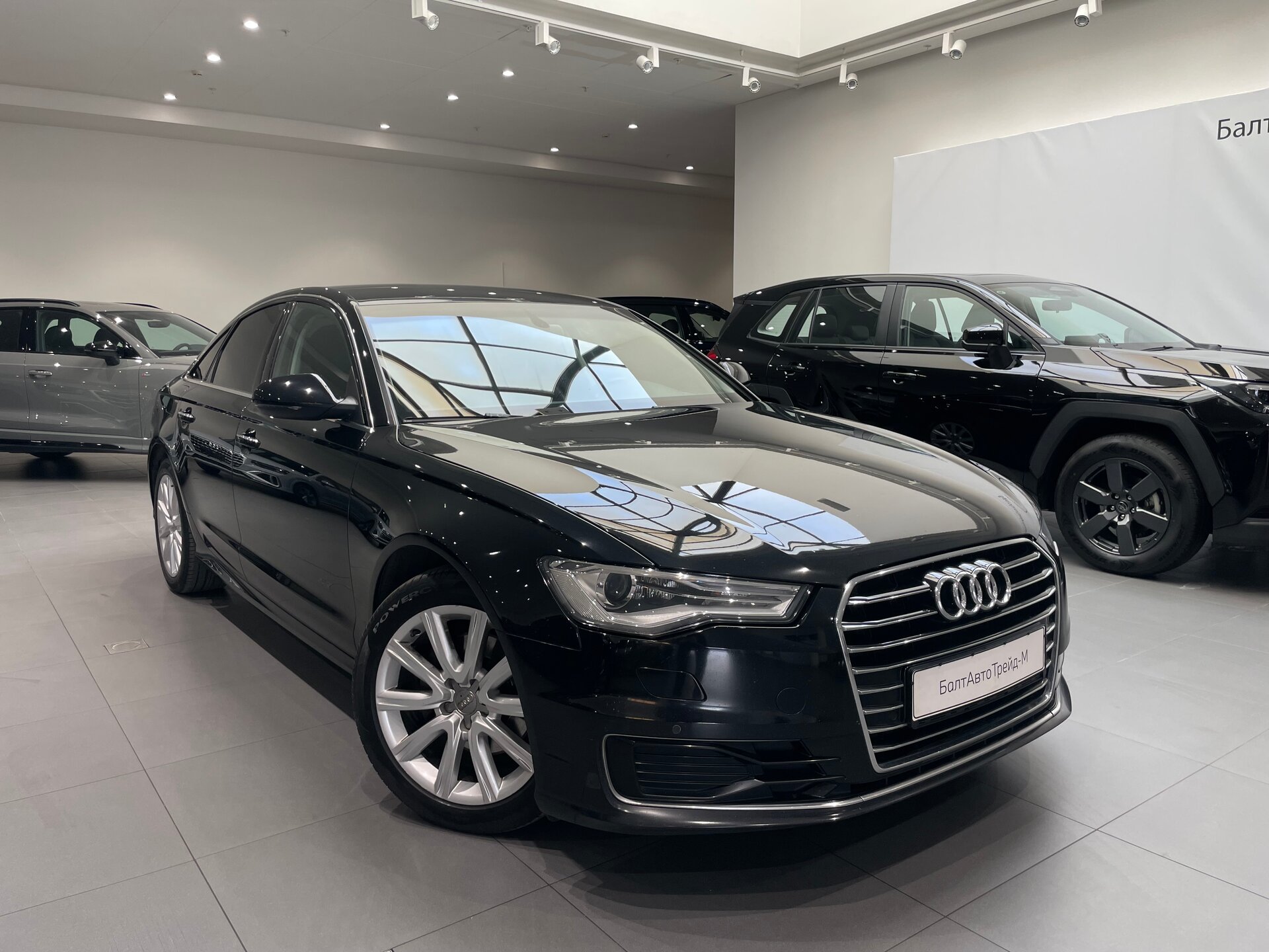 Автомобиль Audi A6 1.8 AMT (190 л.с.) - 3