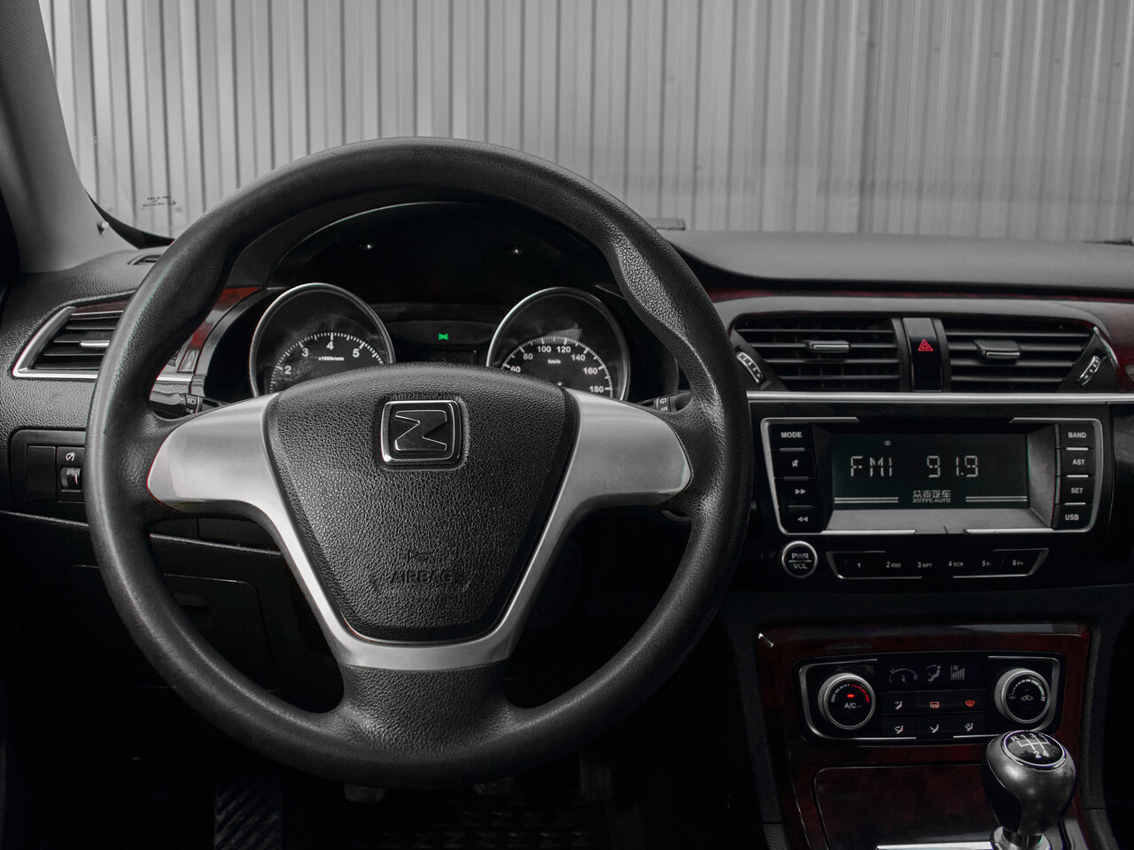 Купить Zotye T600 1.5 MT (149 л.с.), 2018 в Екатеренбурге