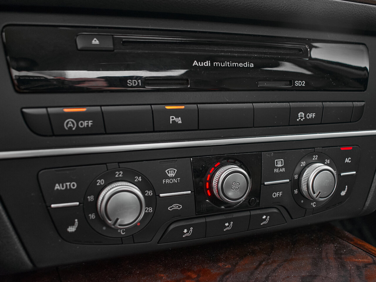 Купить Audi A6 2.8 AMT (204 л.с.) 4WD, 2012 в Екатеренбурге