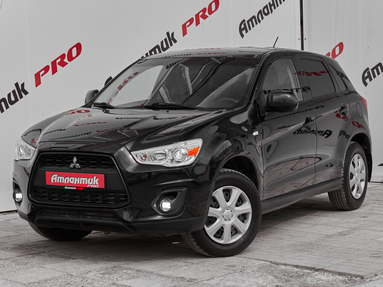 Купить Mitsubishi ASX 1.6 MT (117 л.с.), 2014 в Екатеренбурге