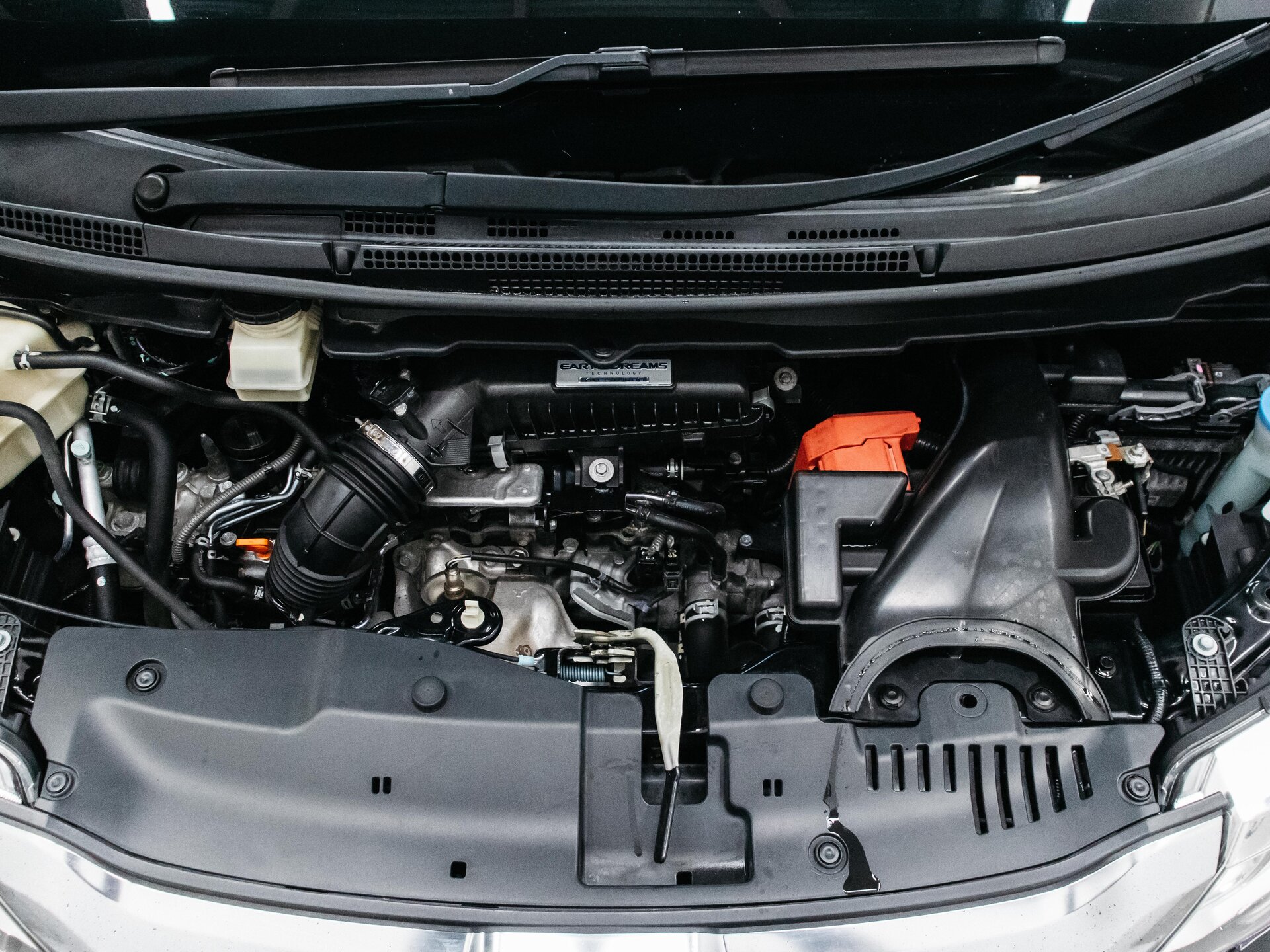 Honda Stepwgn 2015 31