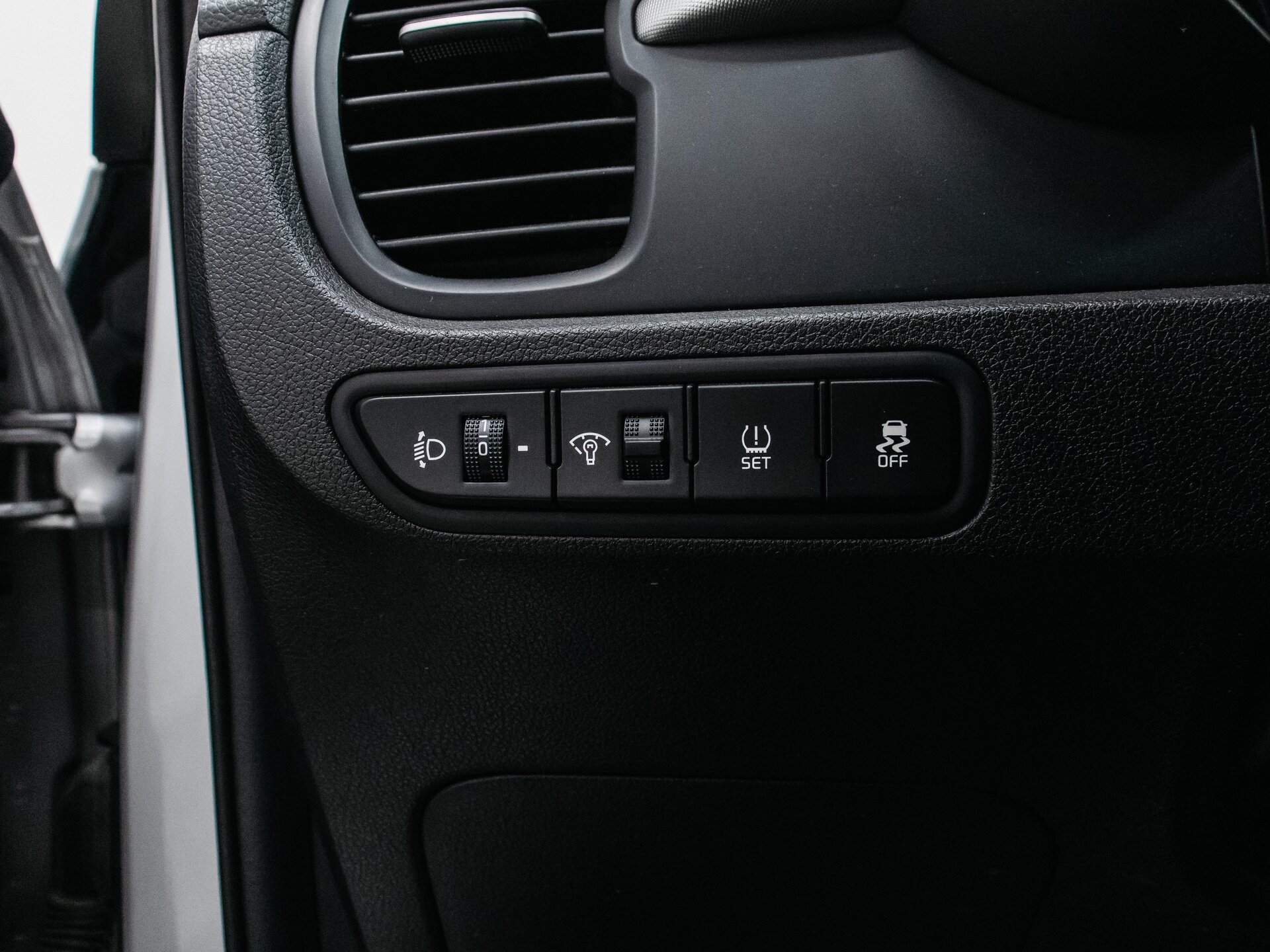 Kia Rio 2019 16