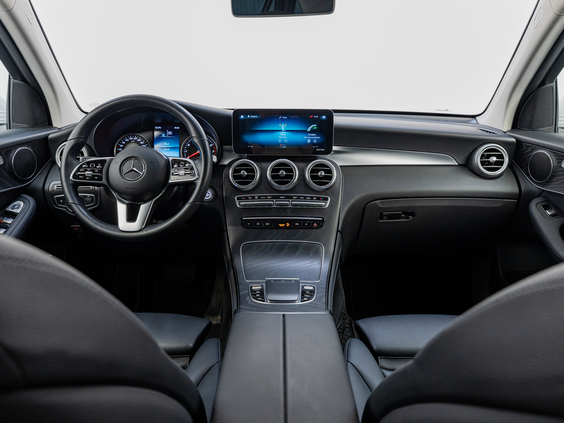 Автомобиль Mercedes-Benz GLC 200 2.0 AT (197 л.с.) 4WD - 13