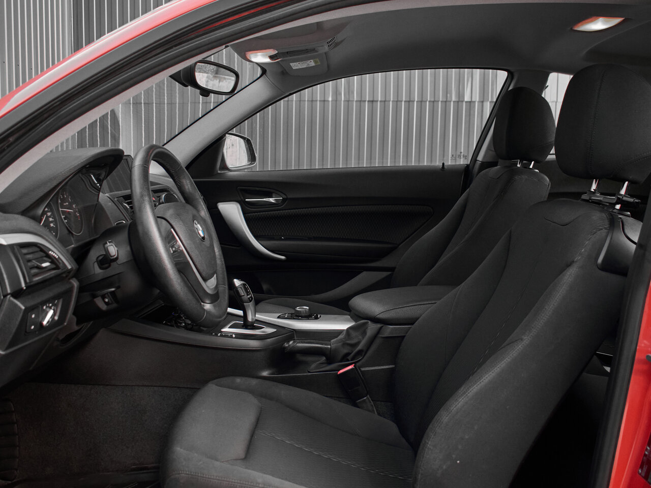 Купить BMW 2 серии 220i 2.0 AT (184 л.с.), 2014 в Екатеренбурге
