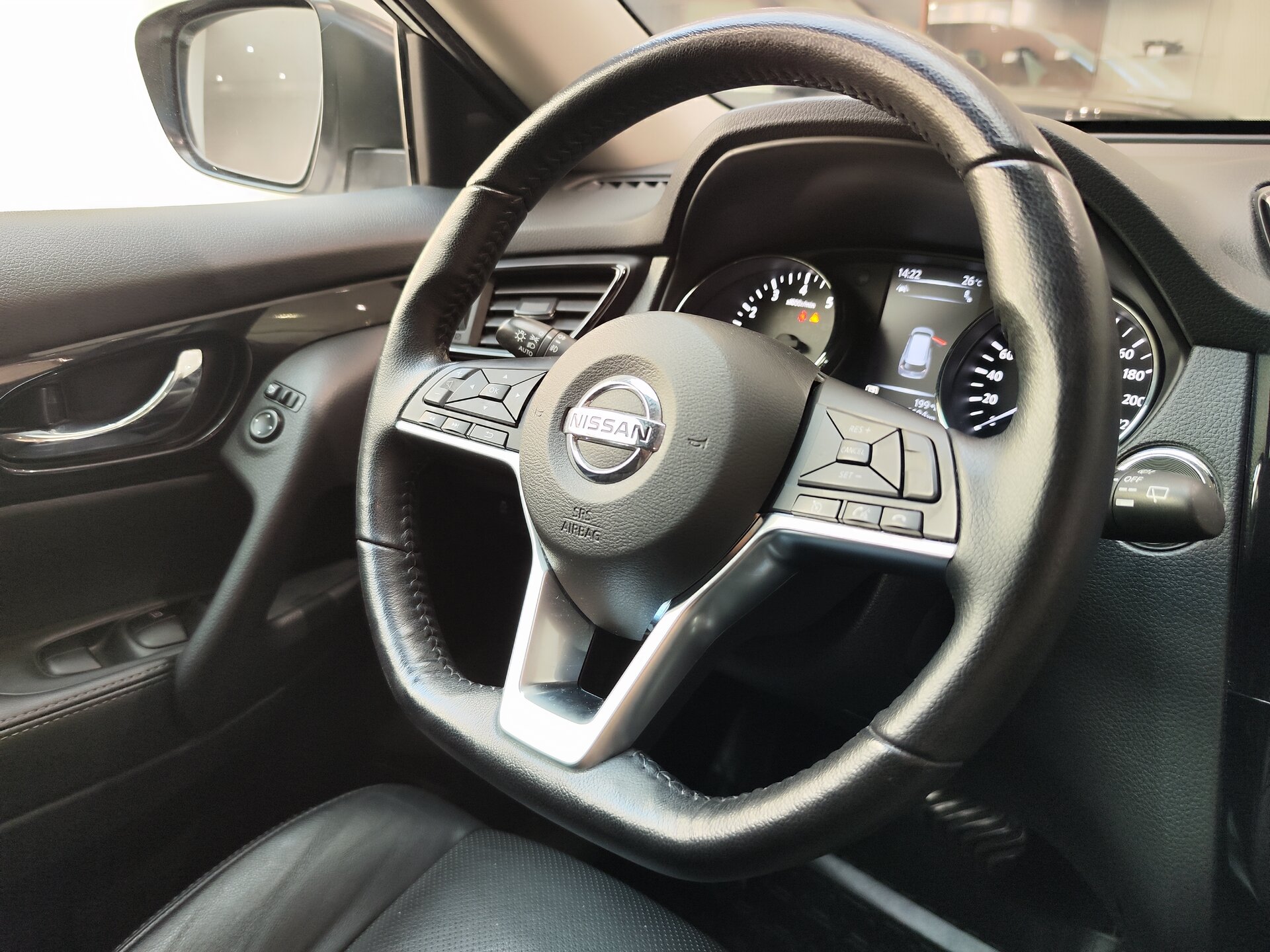 Автомобиль Nissan X-Trail 2.5 CVT (171 л.с.) 4WD - 13