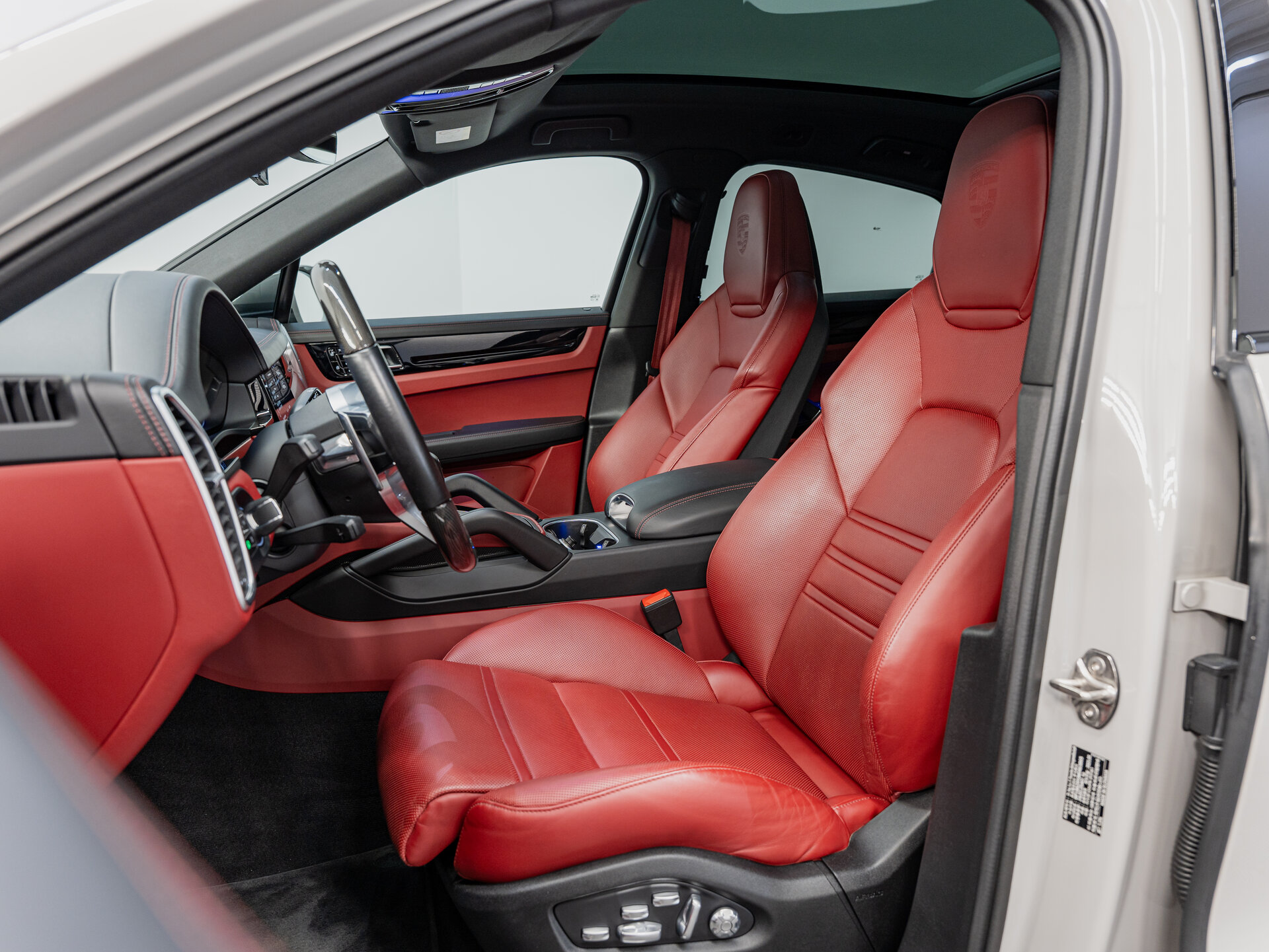 Автомобиль Porsche Cayenne Coupé 3.0 AT (340 л.с.) 4WD - 11