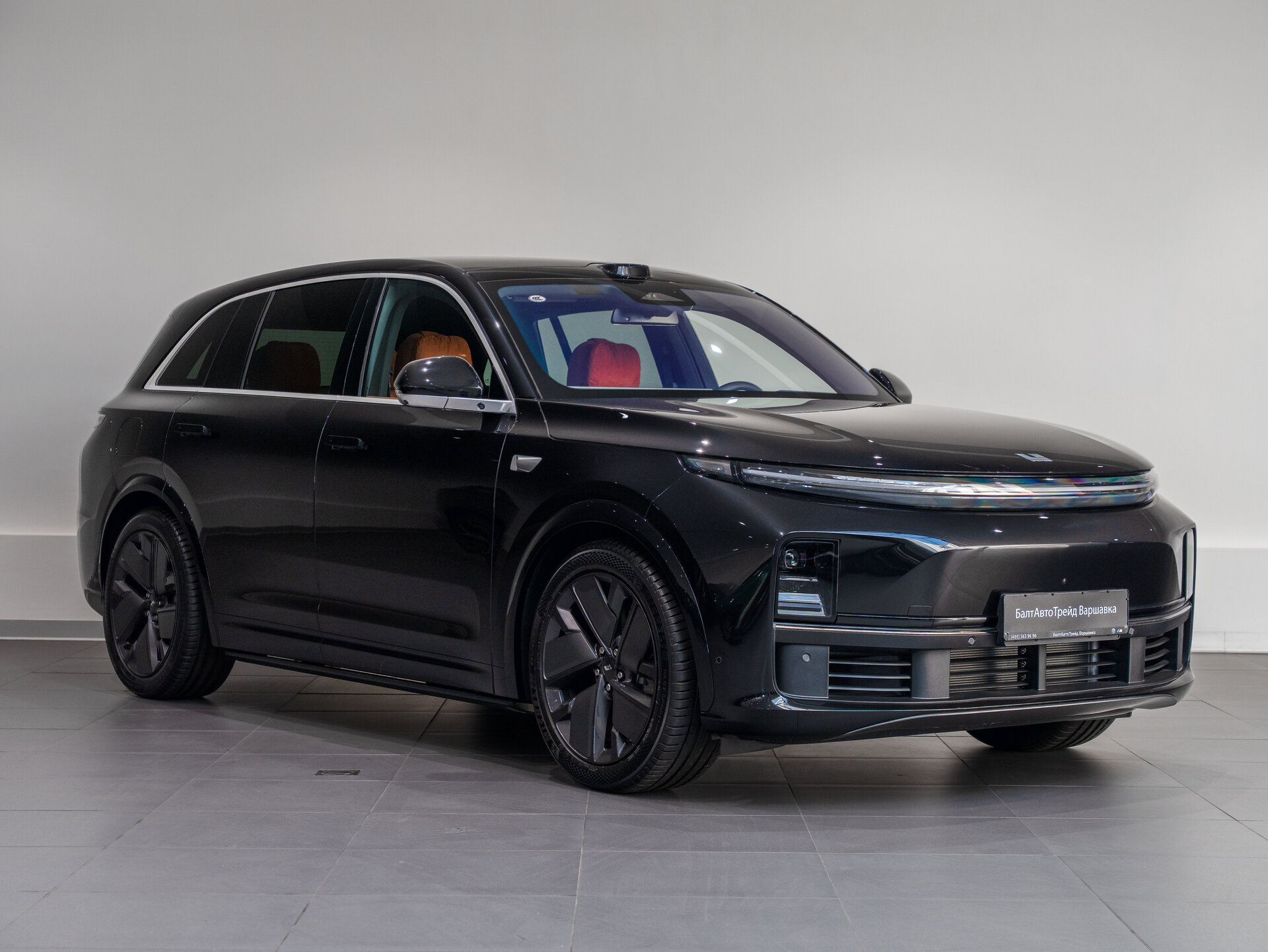 Автомобиль LiXiang L7 52.3 kWh 1.5hyb AT (449 л.с.) 4WD - 3