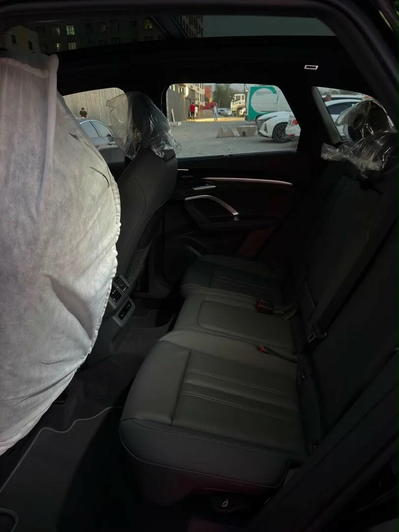 Автомобиль Audi Q5 40 TDI 2.0d AMT (204 л.с.) 4WD - 5