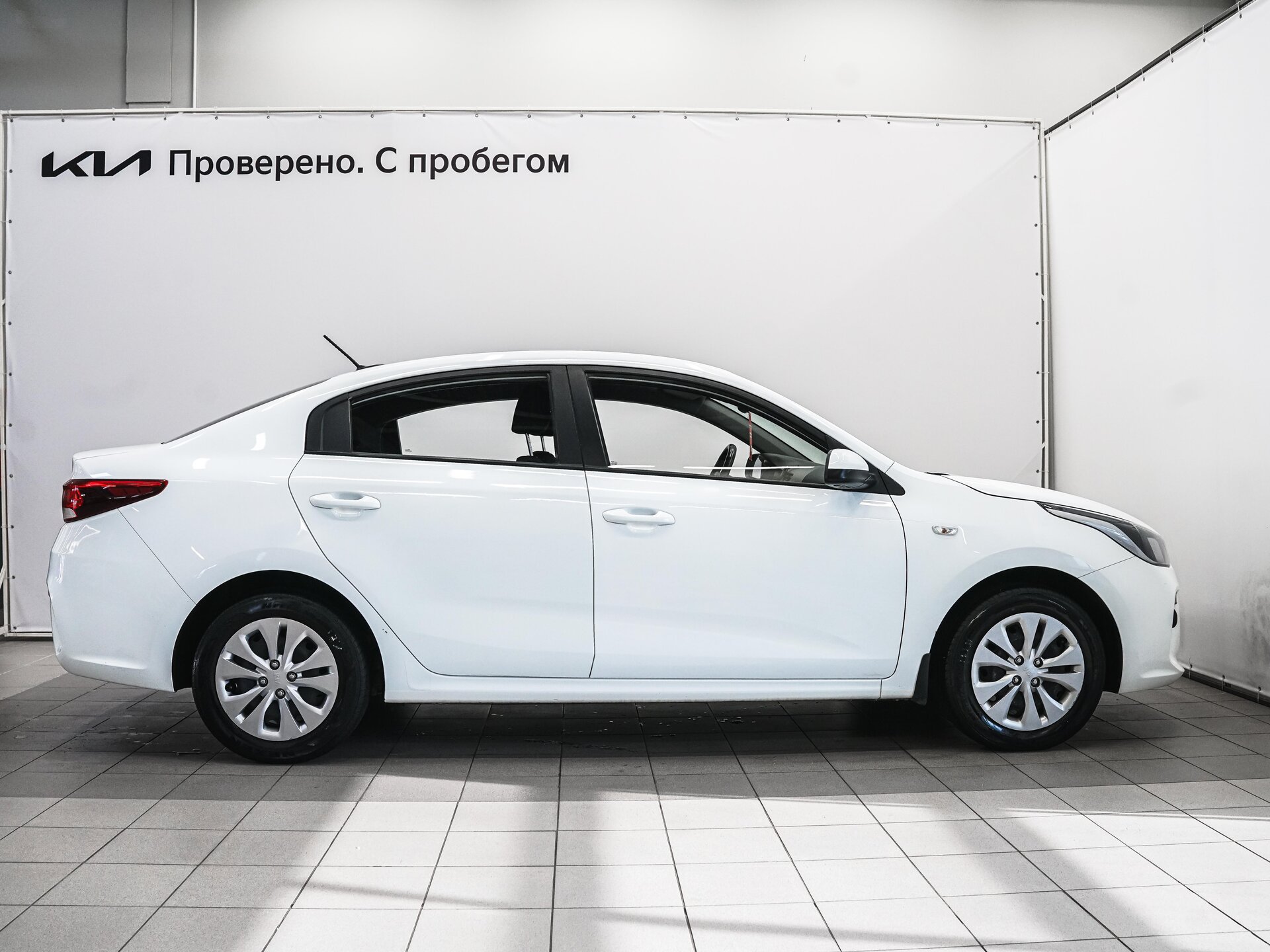 Kia Rio 2019 6