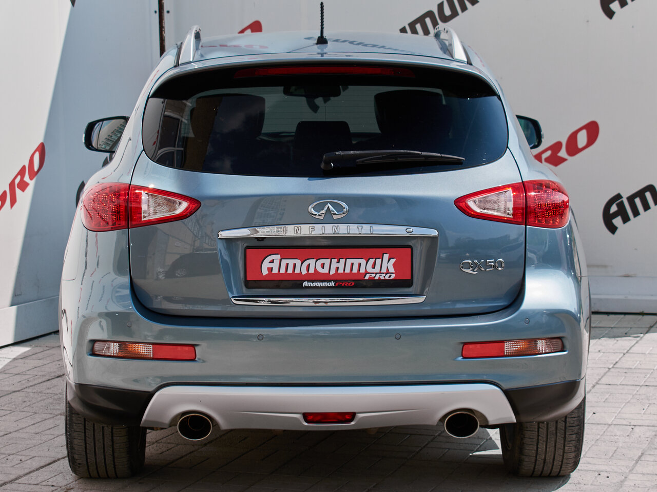 Купить Infiniti QX50 2.5 AT (222 л.с.) 4WD, 2016 в Екатеренбурге