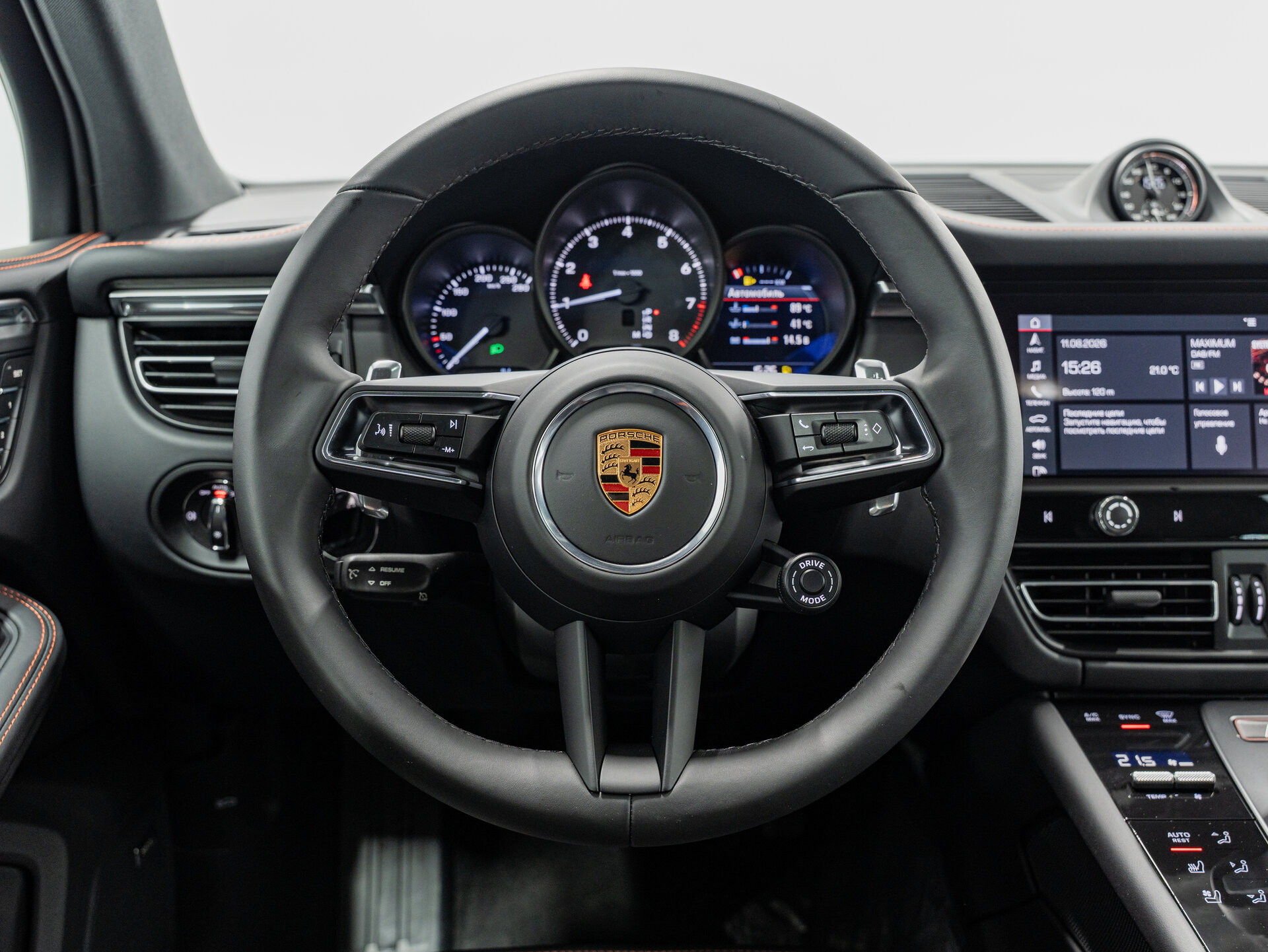 Автомобиль Porsche Macan 2.0 AMT (265 л.с.) 4WD - 17