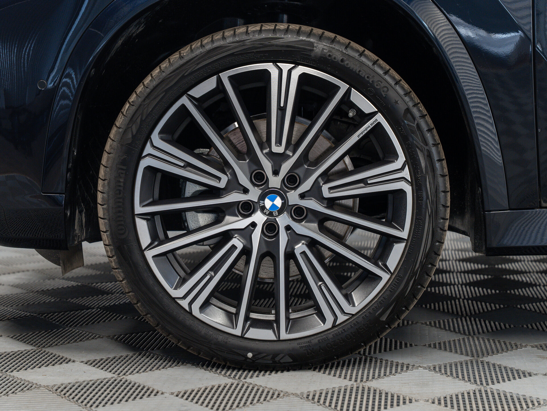 Автомобиль BMW X1 25Li xDrive 2.0 AMT (204 л.с.) 4WD - 11