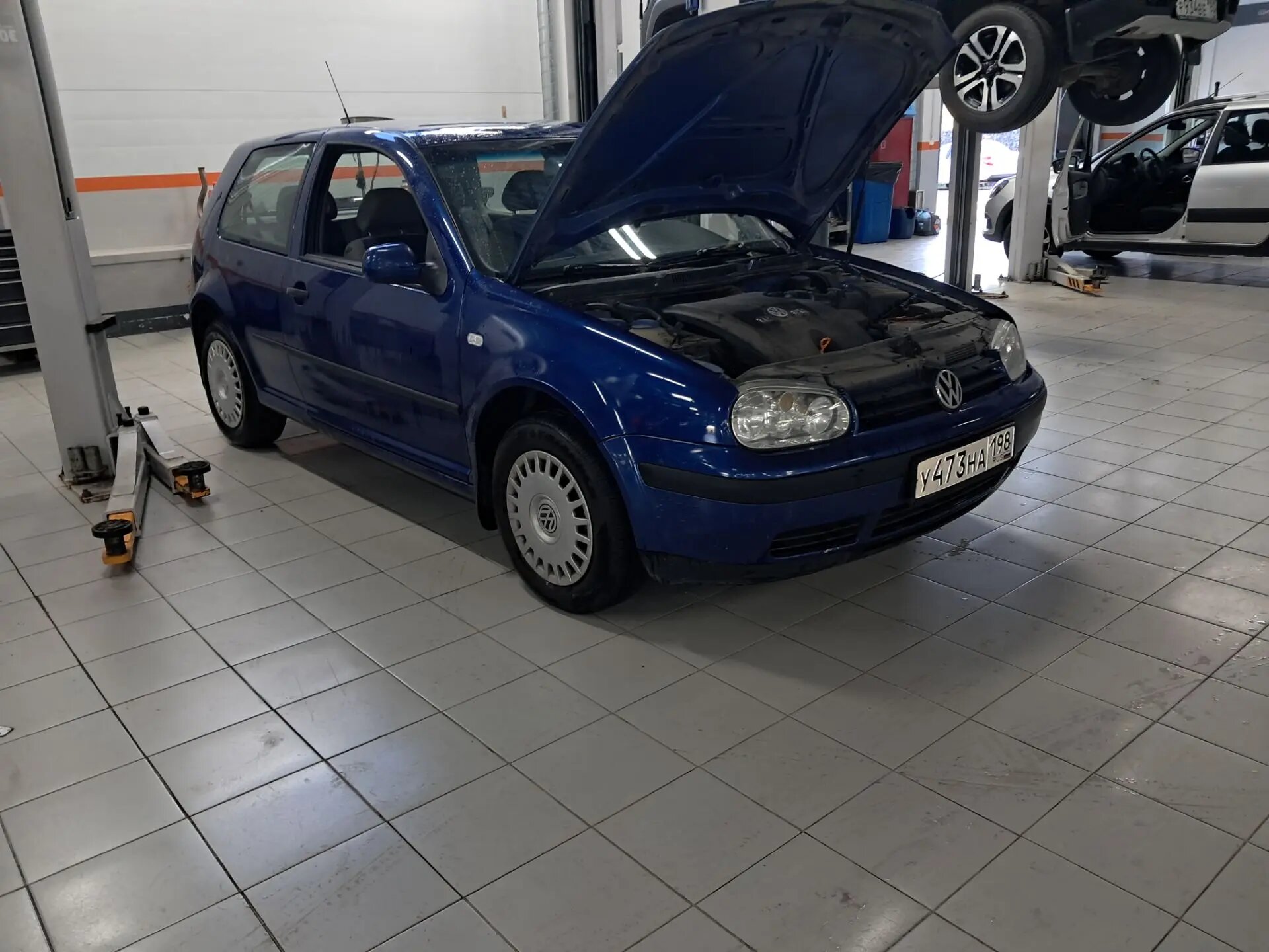 Volkswagen Golf IV - 2