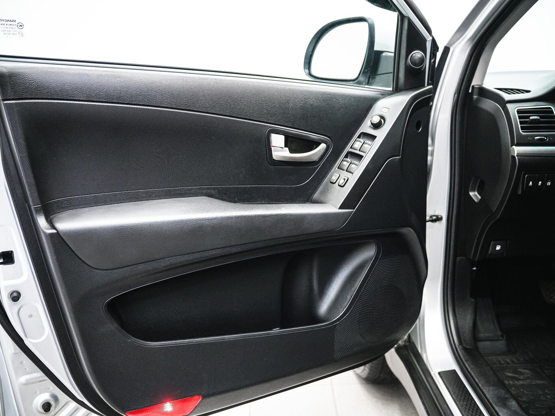 SsangYong Actyon 2011 9