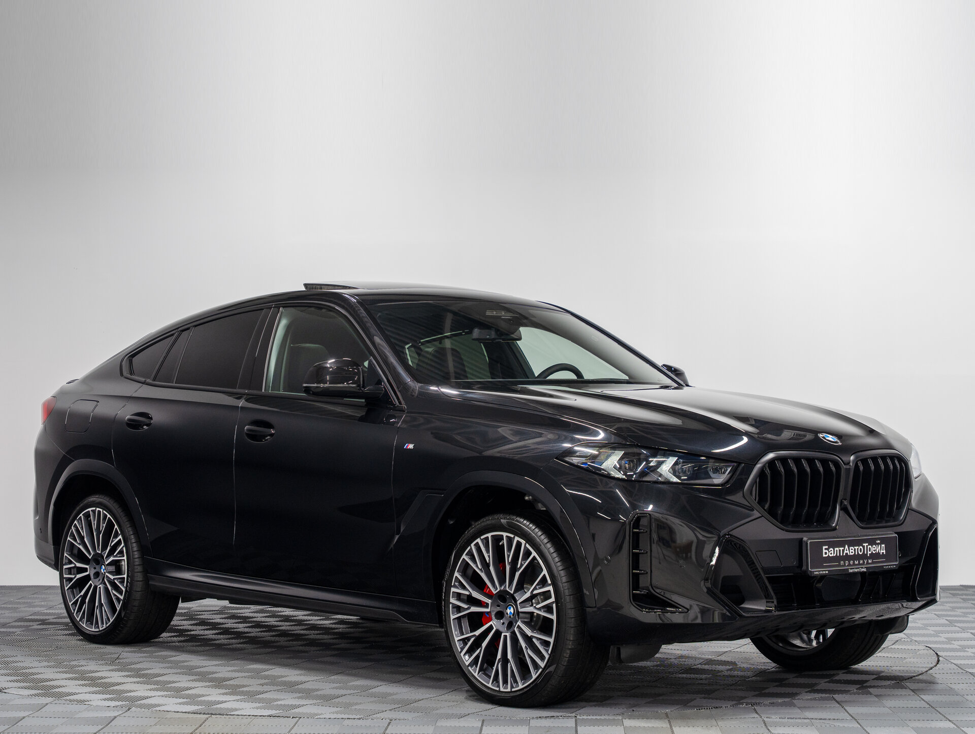 Автомобиль BMW X6 40d 3.0d AT (352 л.с.) 4WD - 5
