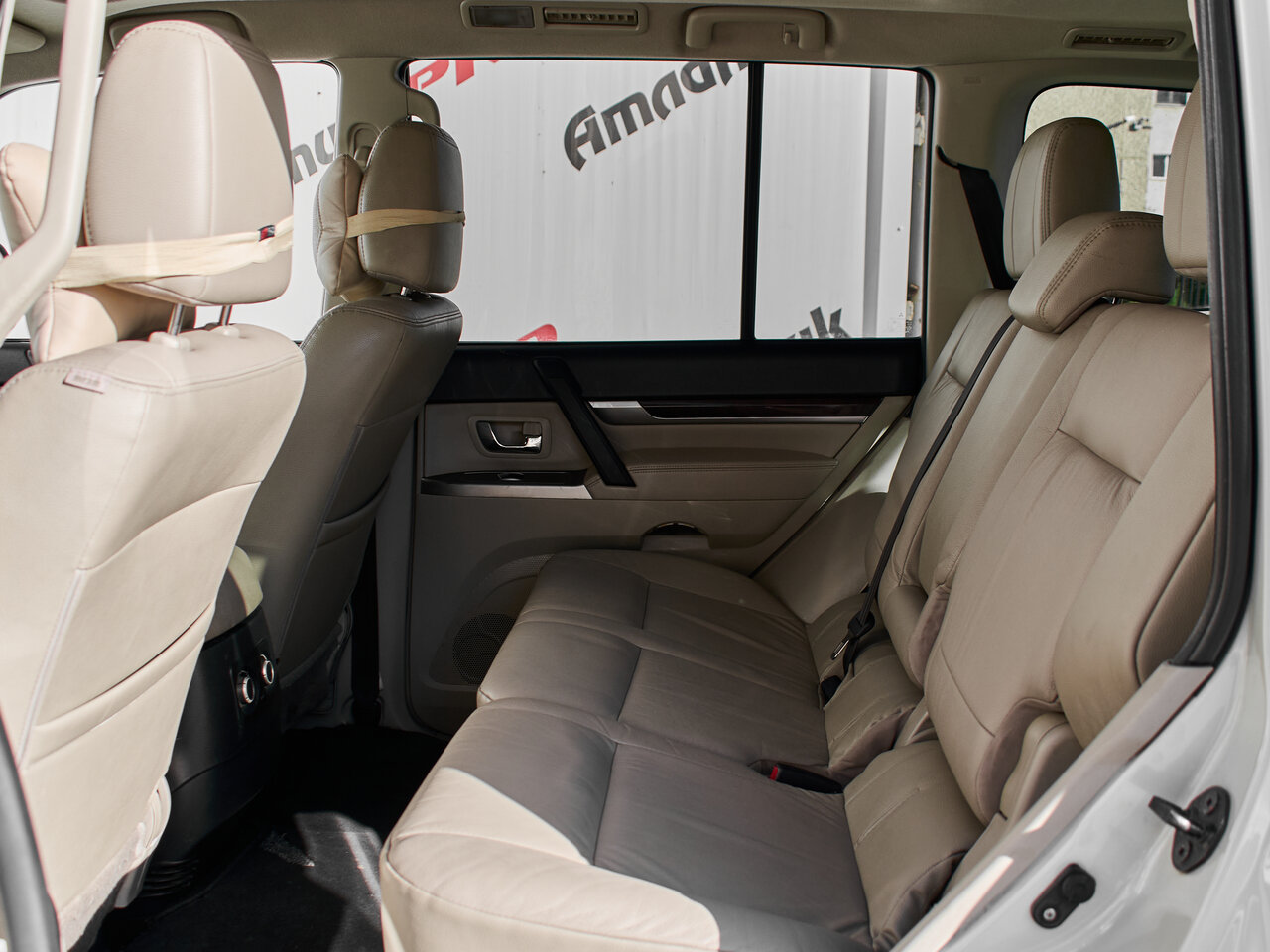 Купить Mitsubishi Pajero 3.2d AT (200 л.с.) 4WD, 2014 в Екатеренбурге