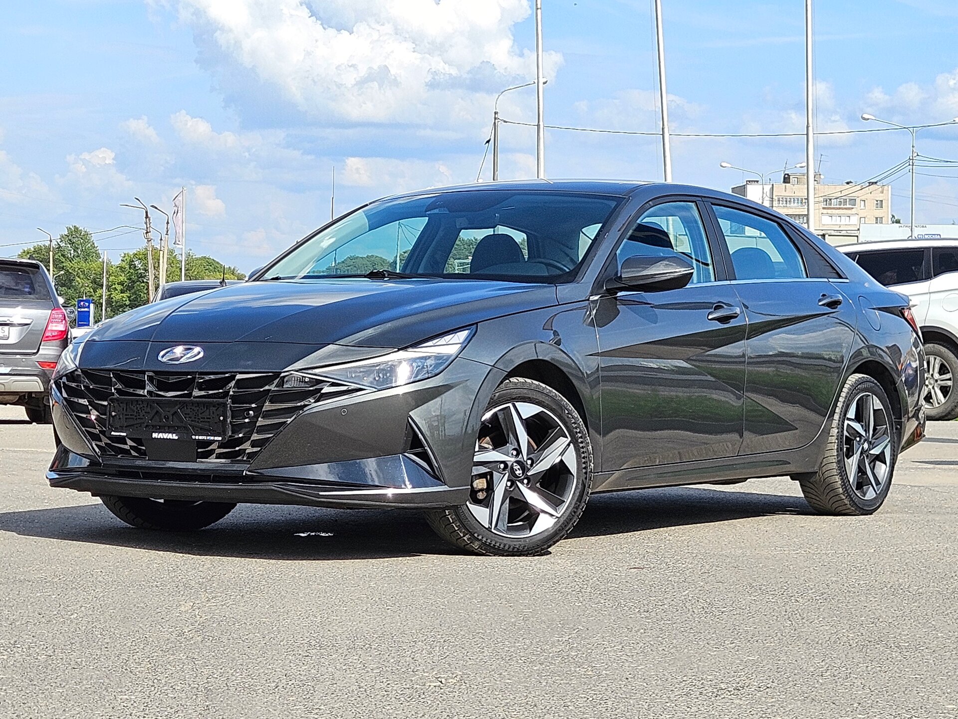 Hyundai Elantra 1.6 AT (128 л.с.) 2021