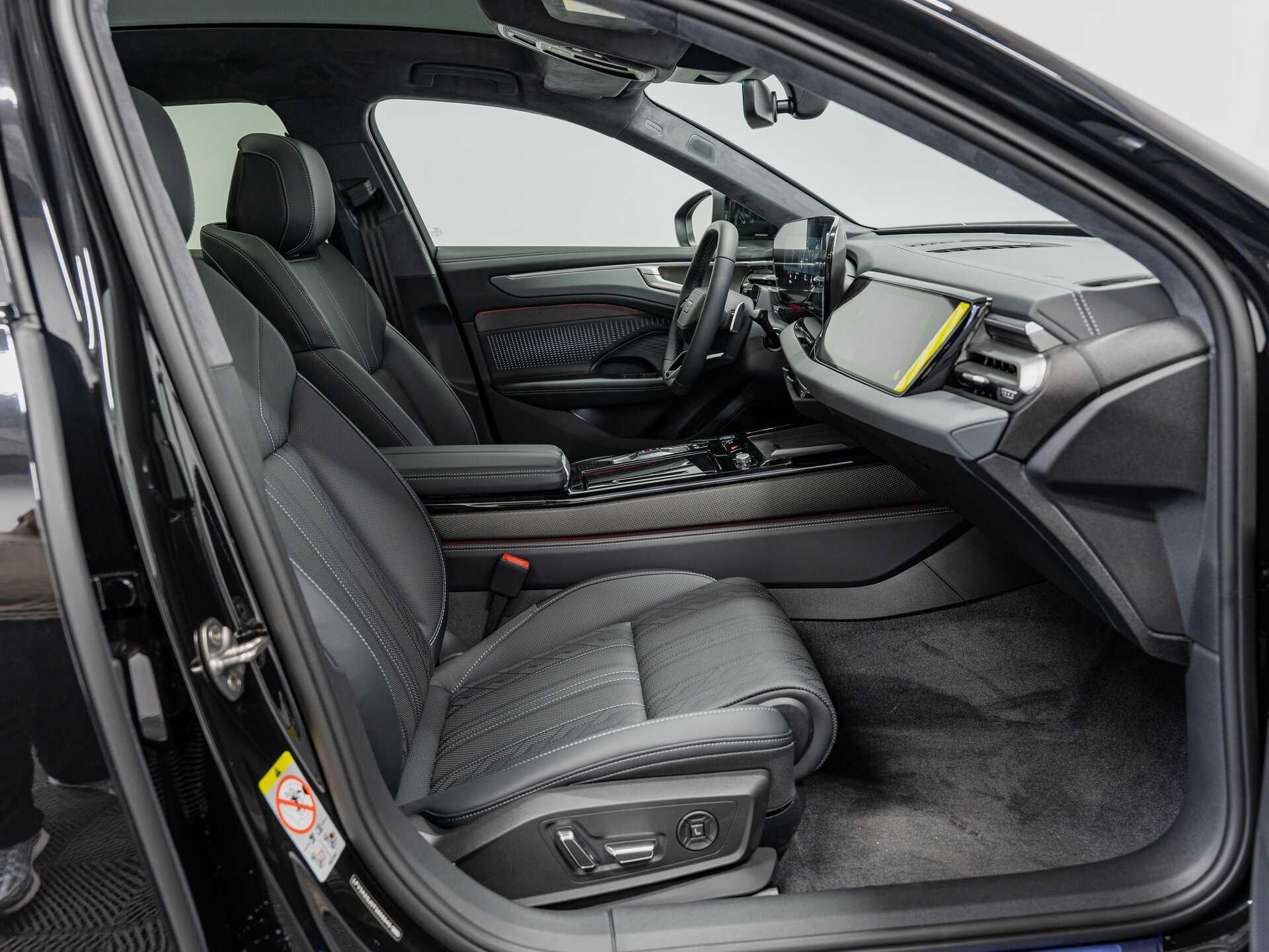 Автомобиль Audi A6 L 2.0 AMT (272 л.с.) 4WD - 13