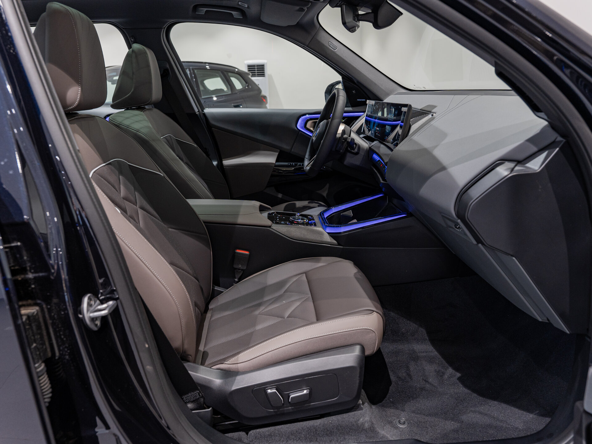Автомобиль BMW X3 30L xDrive 2.0 AT (258 л.с.) 4WD - 10