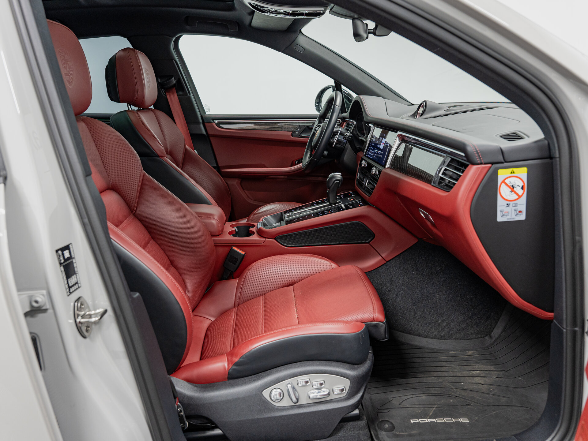 Автомобиль Porsche Macan GTS 2.9 AMT (440 л.с.) 4WD - 14