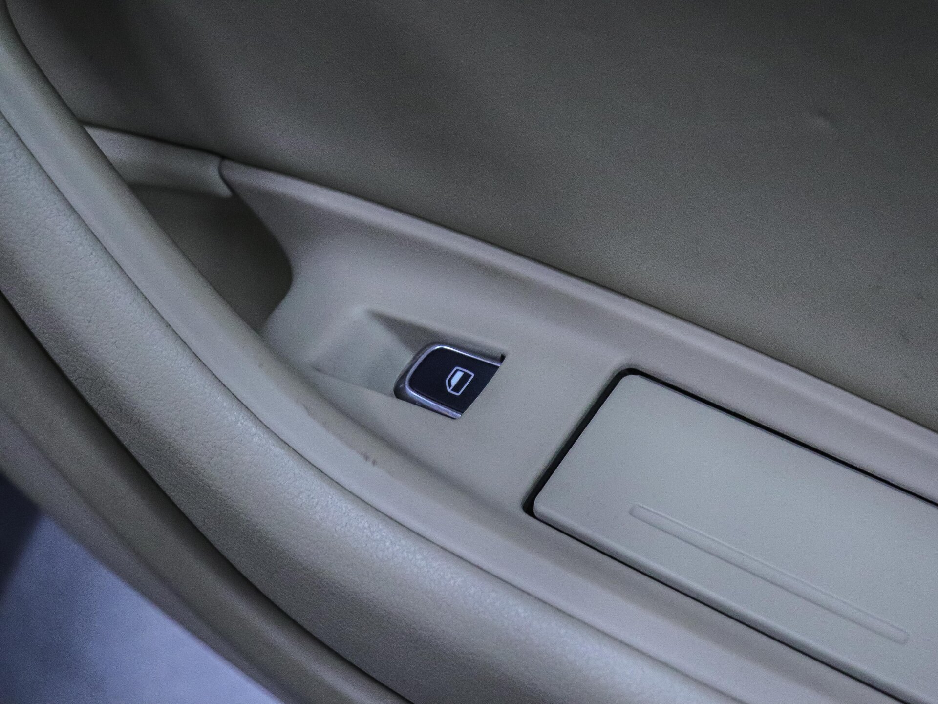 Audi A6 2011 29