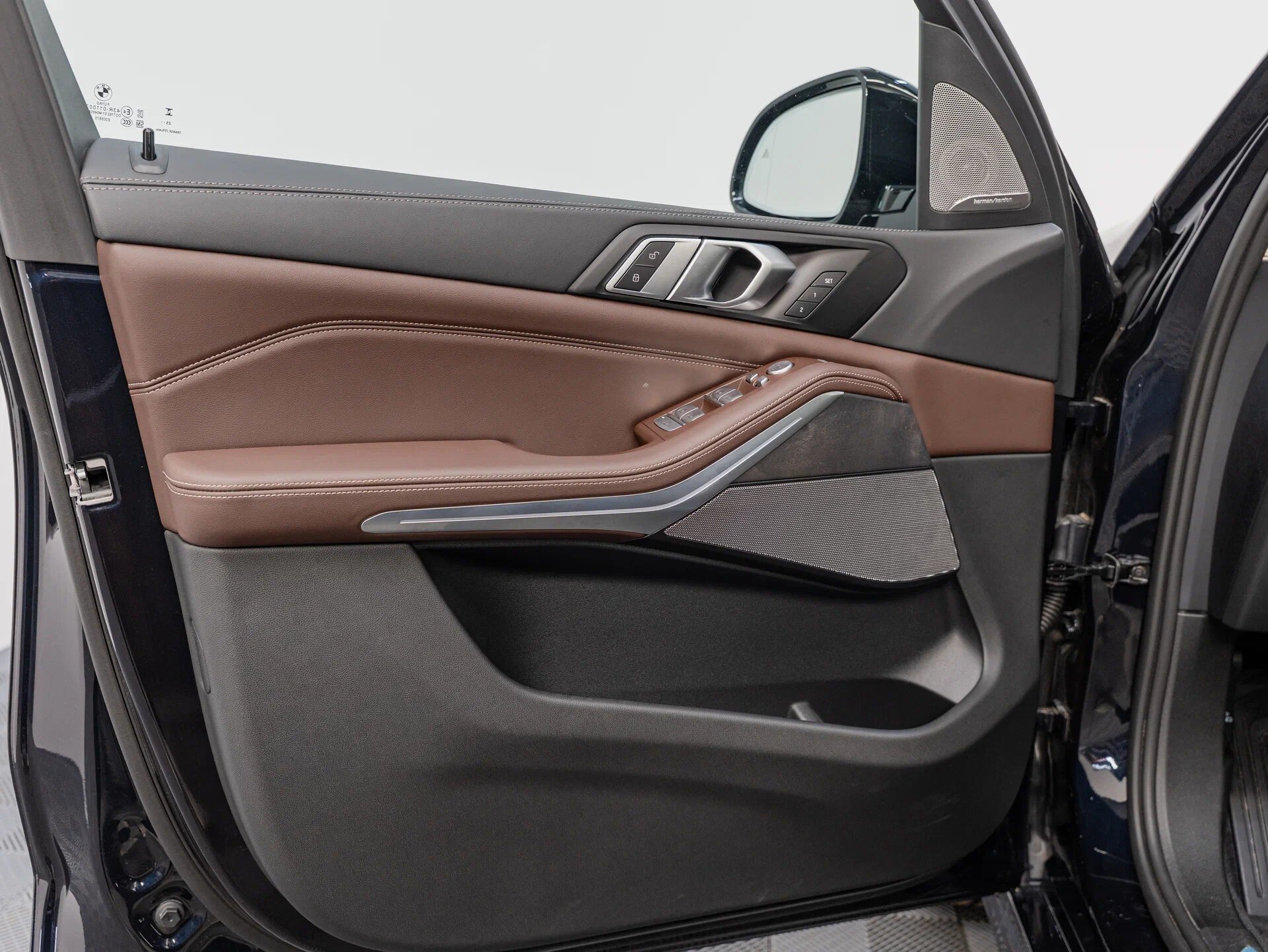 Автомобиль BMW X5 30Li 2.0 AT (258 л.с.) 4WD - 9