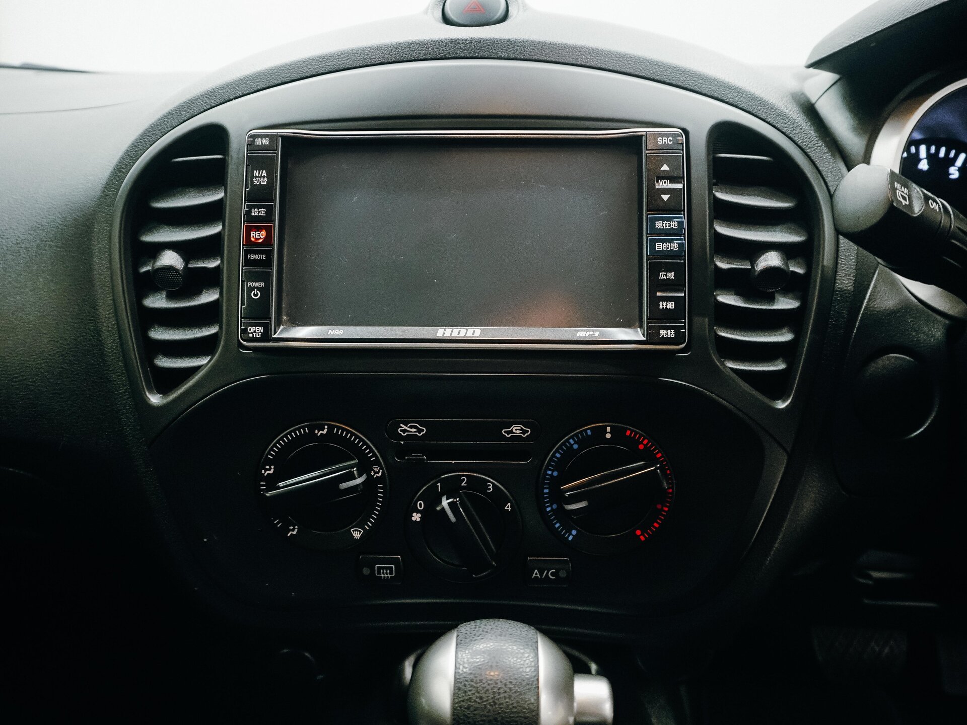 Nissan Juke 2017 19