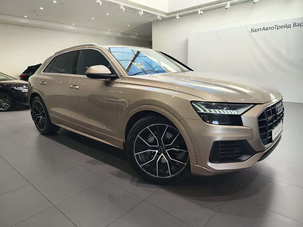 Автомобиль Audi Q8 55 TFSI 3.0 AT (340 л.с.) 4WD - 3