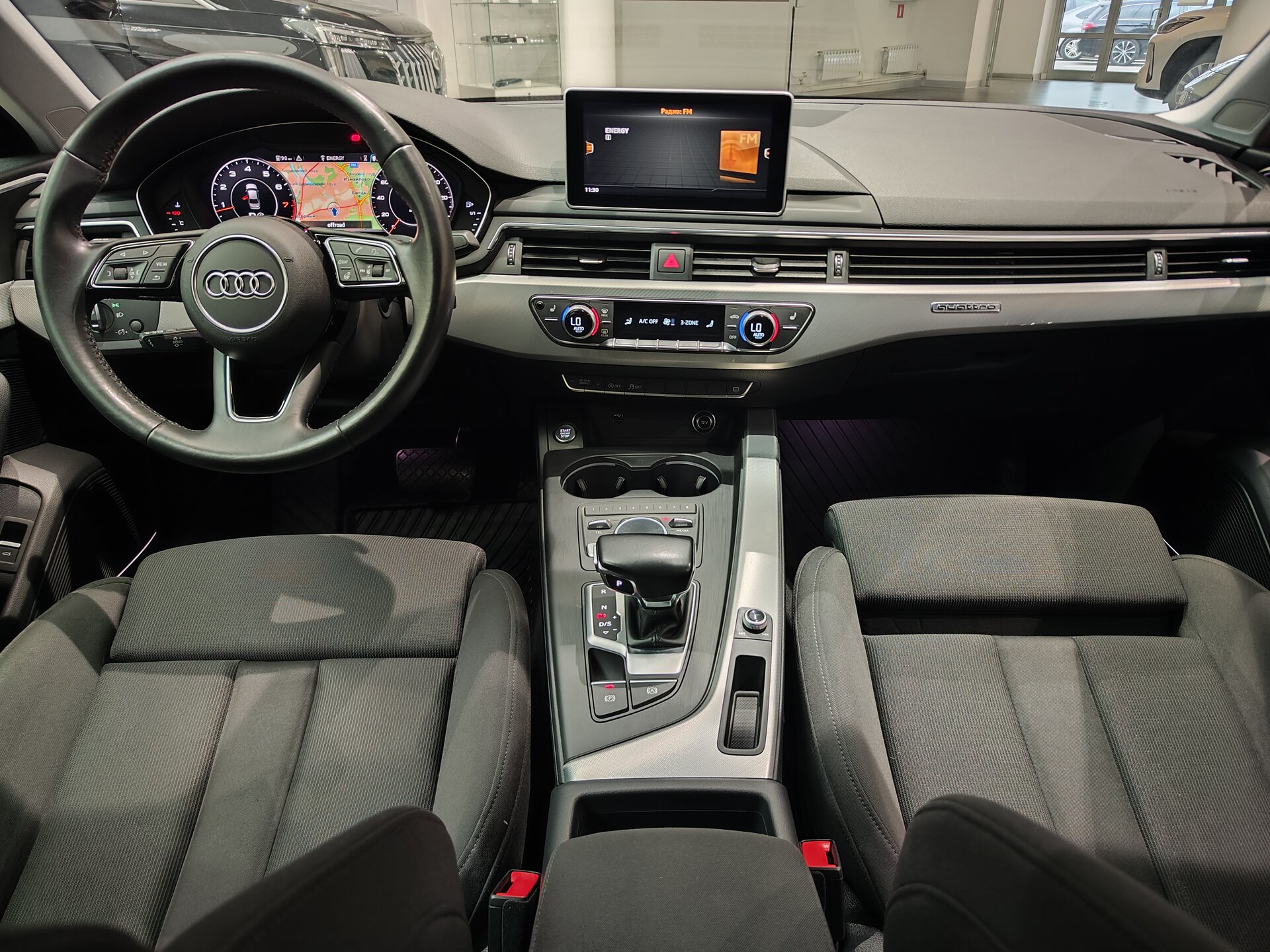 Автомобиль Audi A4 2.0 AMT (249 л.с.) 4WD - 15