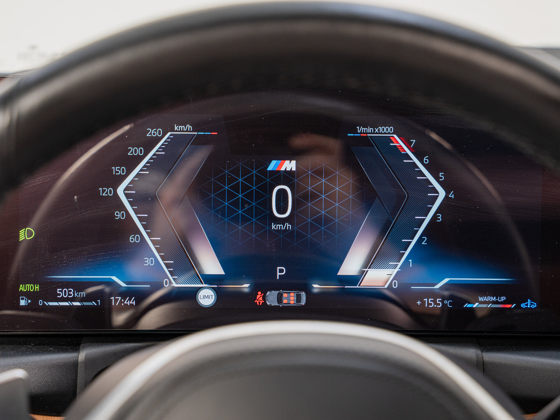 Автомобиль BMW 3 серии 320i 2.0 AT (184 л.с.) - 15
