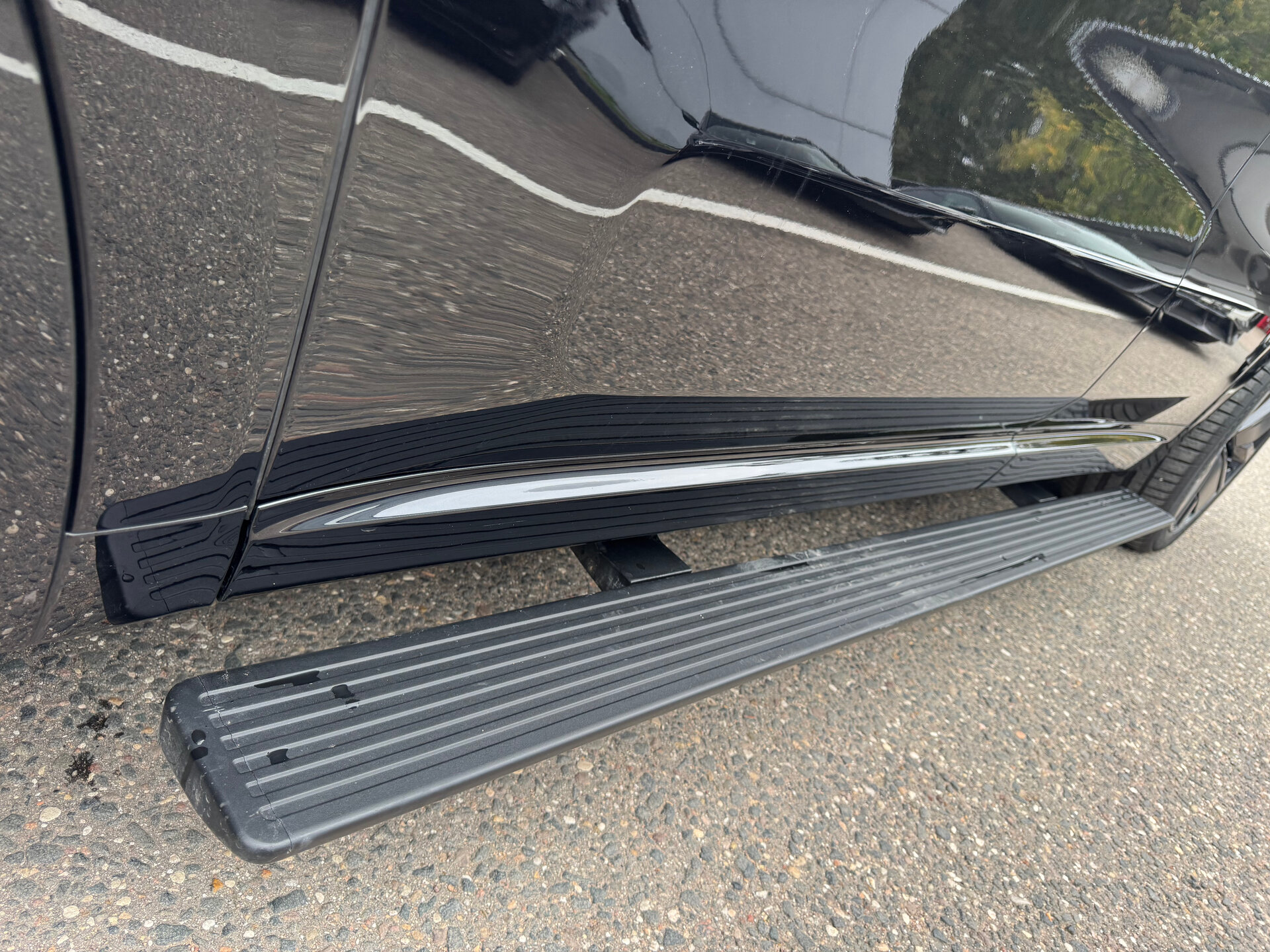 Автомобиль LiXiang L9 52.3 kWh 1.5hyb AT (449 л.с.) 4WD - 10