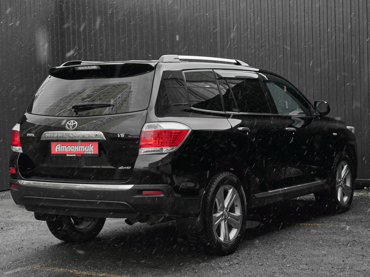 Купить Toyota Highlander 3.5 AT (273 л.с.) 4WD, 2013 в Екатеренбурге