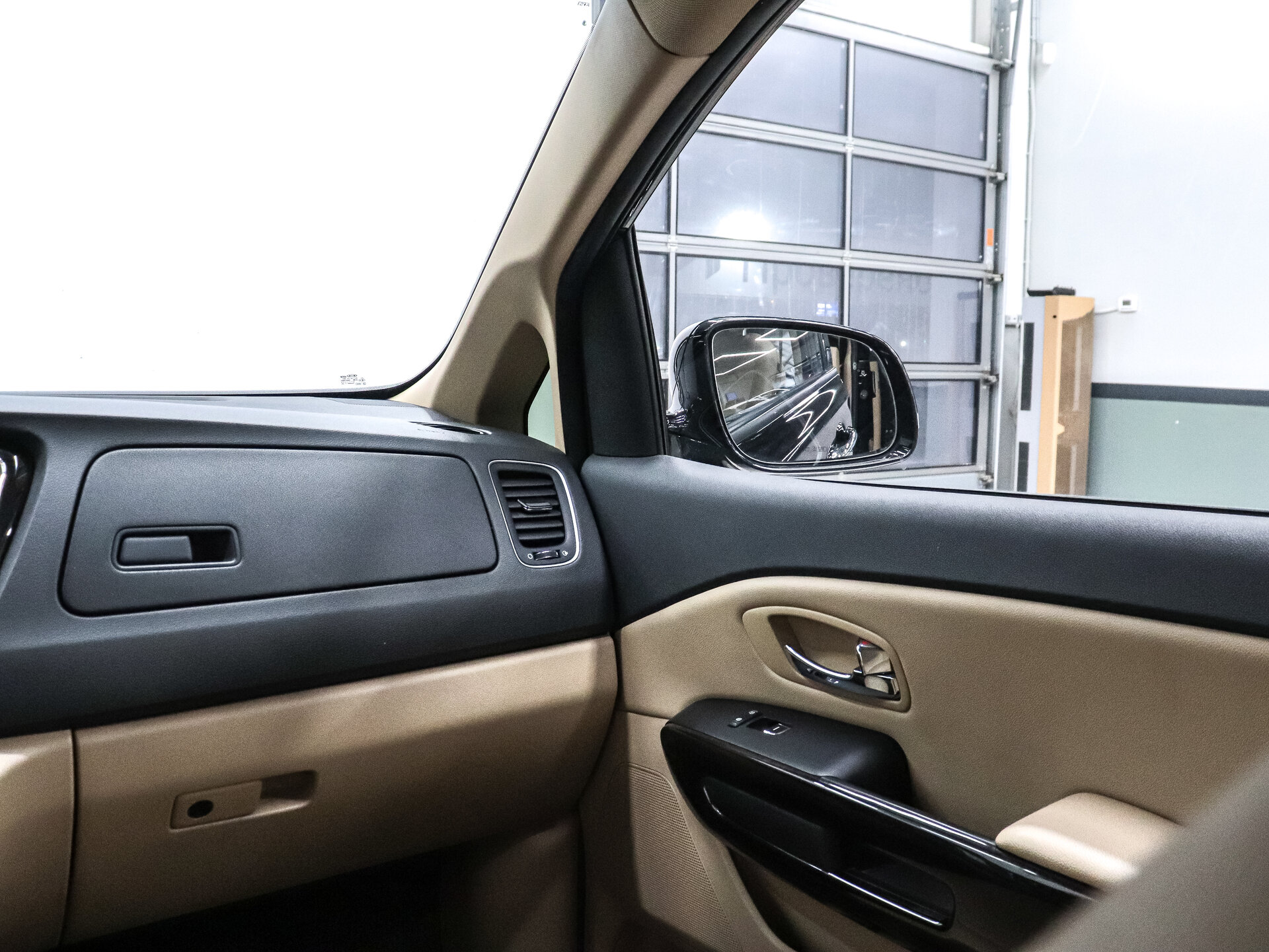 Kia Carnival 2019 22