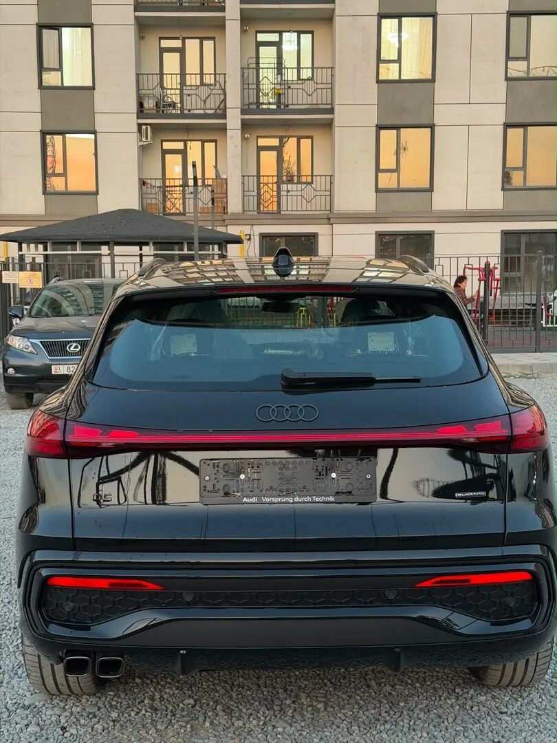 Автомобиль Audi Q5 40 TDI 2.0d AMT (204 л.с.) 4WD - 6