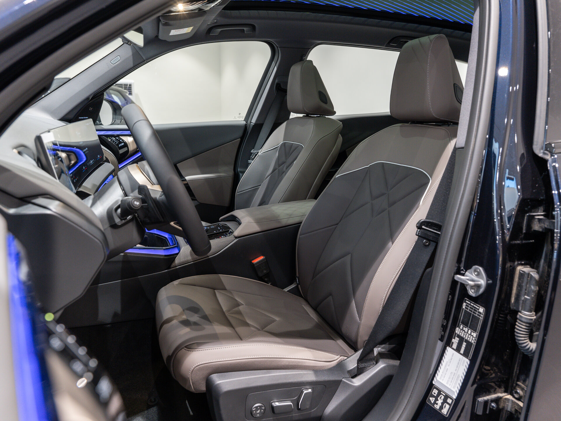 Автомобиль BMW X3 30L xDrive 2.0 AT (258 л.с.) 4WD - 20