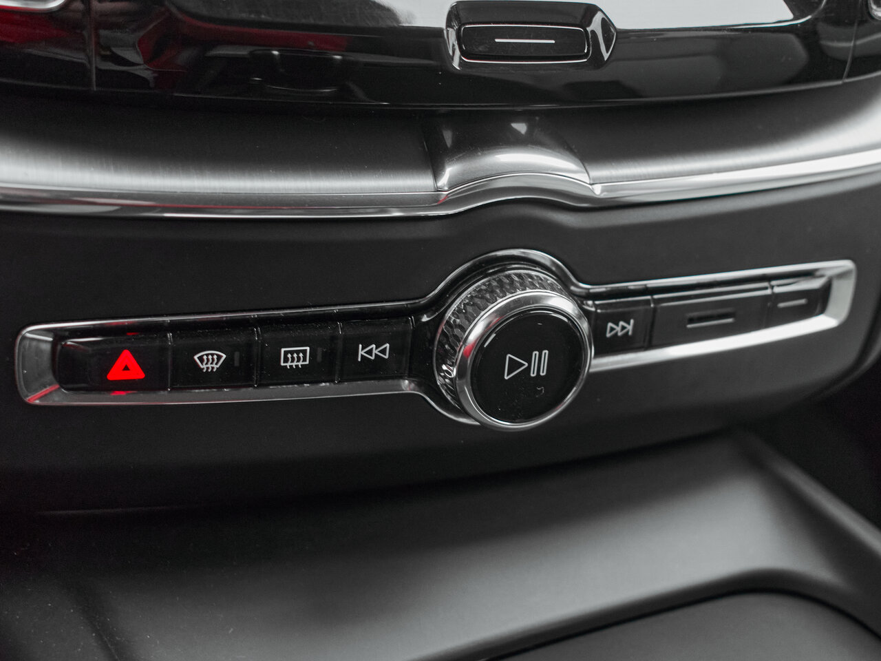 Купить Volvo XC60 2.0d AT (190 л.с.) 4WD, 2019 в Екатеренбурге