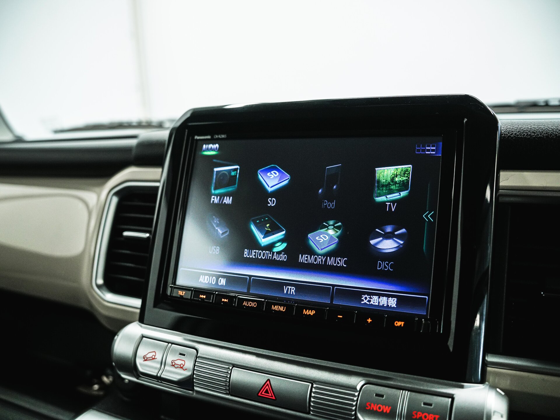 Suzuki Xbee 2021 24
