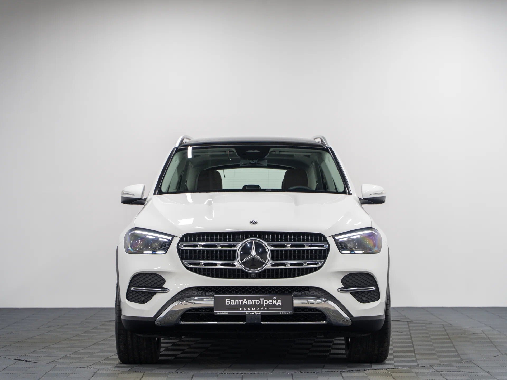 Автомобиль Mercedes-Benz GLE 300 d 2.0d AT (269 л.с.) 4WD - 4