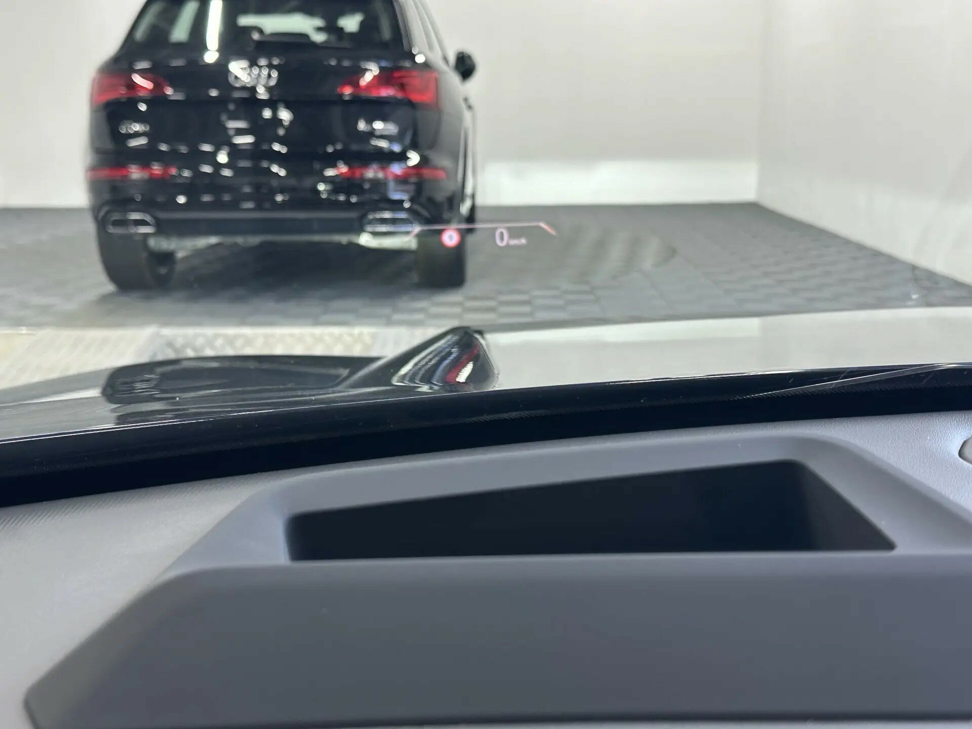 Автомобиль BMW X1 25Li xDrive 2.0 AMT (204 л.с.) 4WD - 10