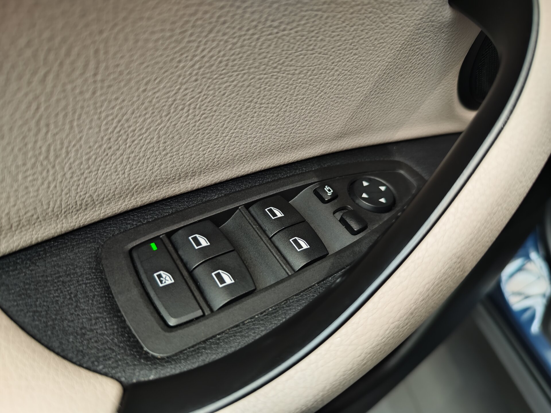 Автомобиль BMW X2 sDrive18i 1.5 AMT (140 л.с.) - 19