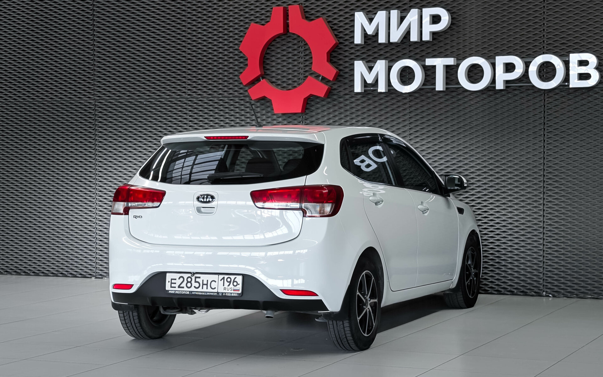 Kia Rio, III Рестайлинг Luxe, 2016, Хэтчбек 5 дв.