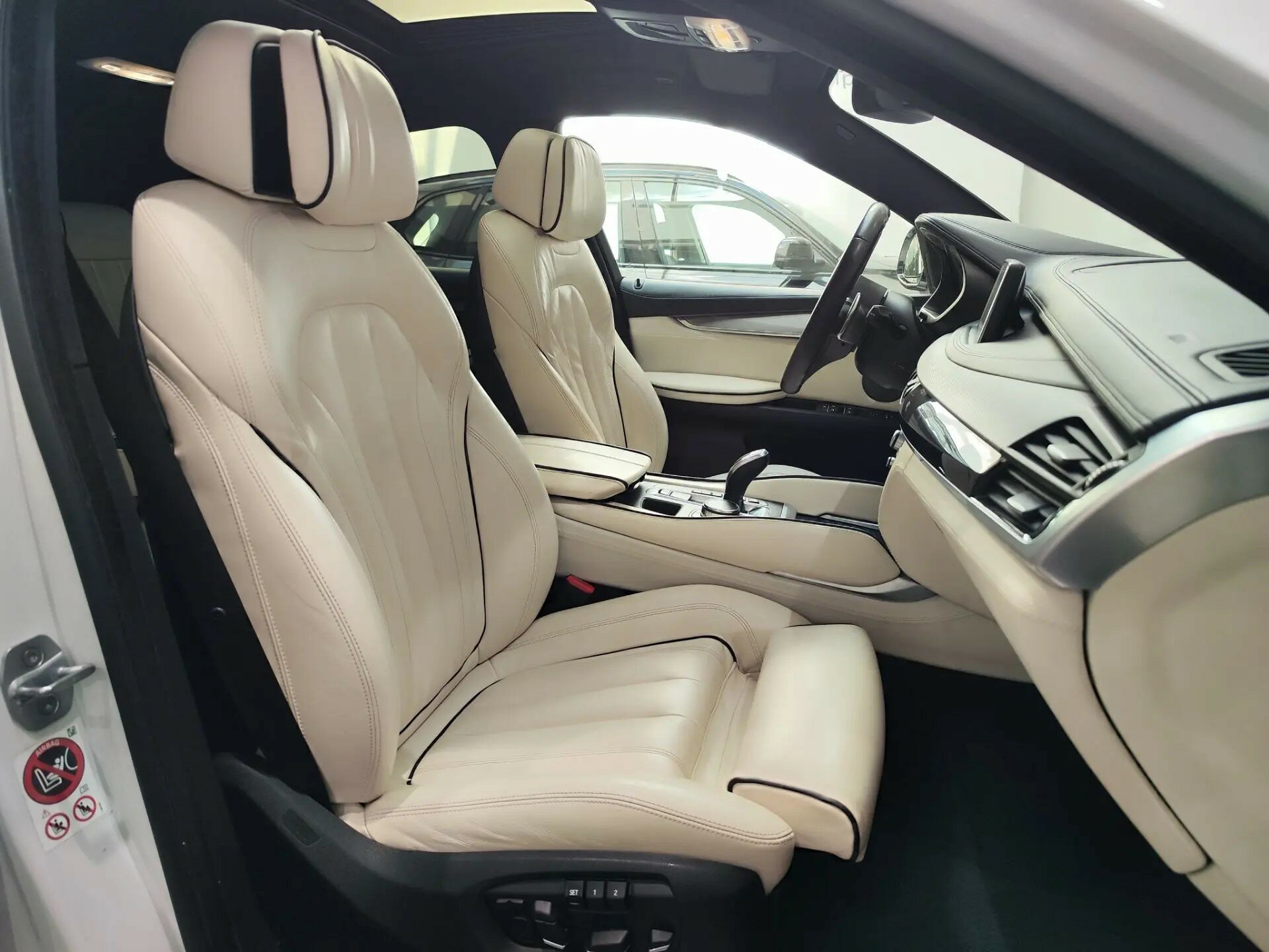 Автомобиль BMW X6 40d 3.0d AT (313 л.с.) 4WD - 12