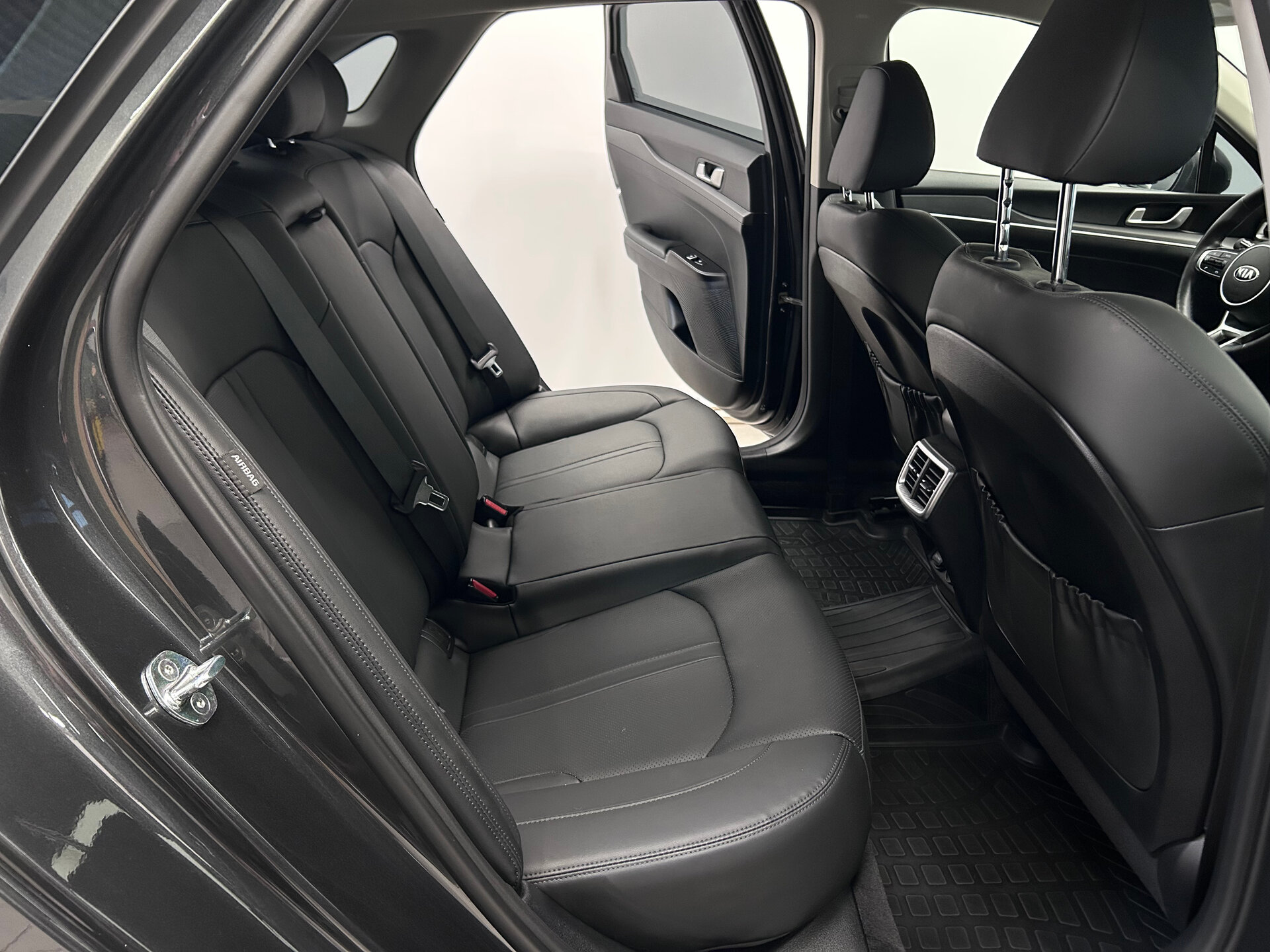 Kia K5 2019 12