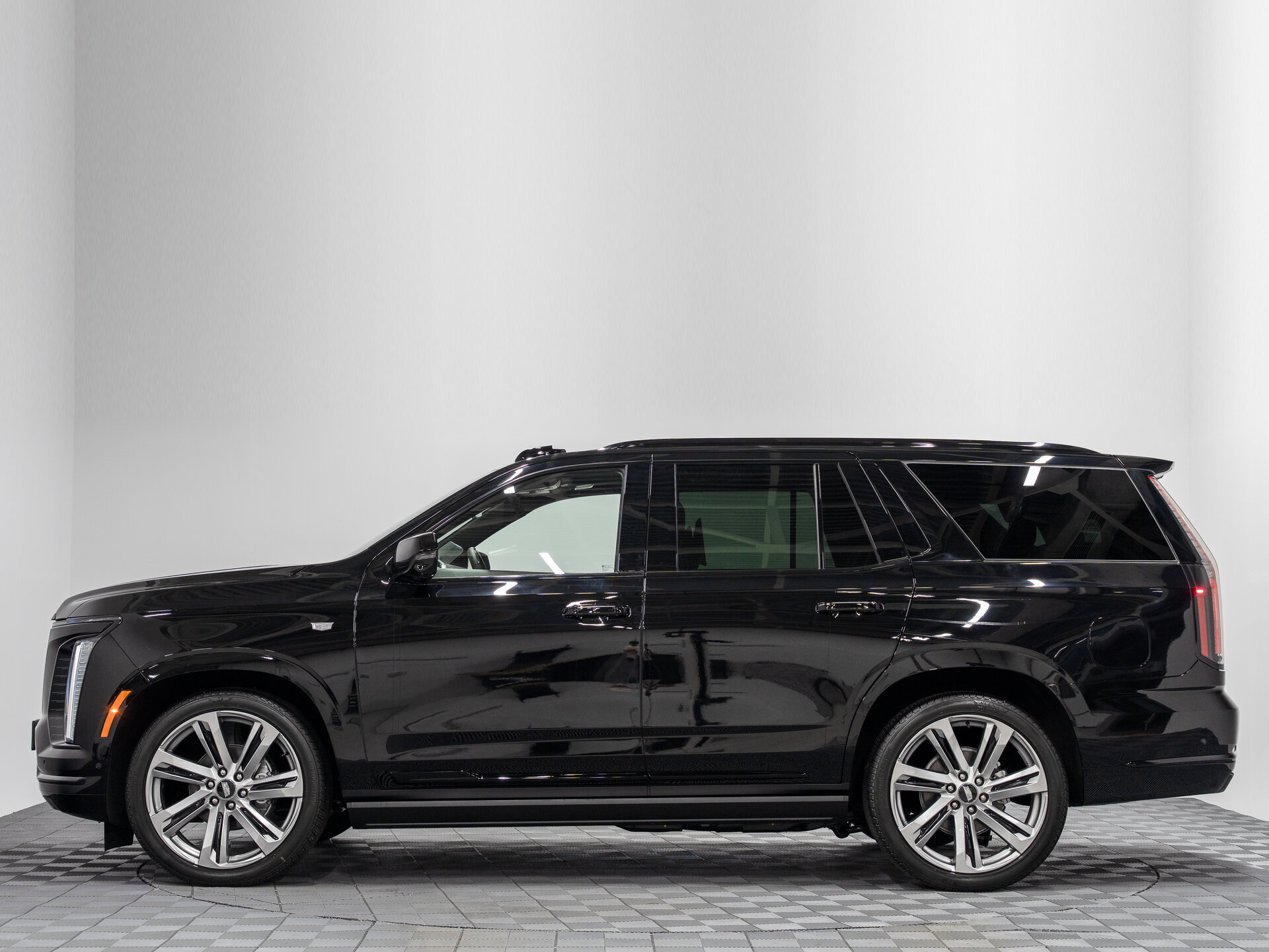 Автомобиль Cadillac Escalade 6.2 AT (420 л.с.) 4WD - 11