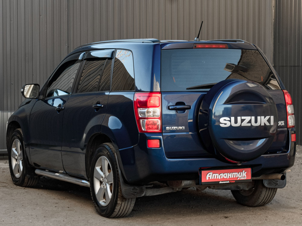 Купить Suzuki Grand Vitara 2.4 AT (169 л.с.) 4WD, 2011 в Екатеренбурге