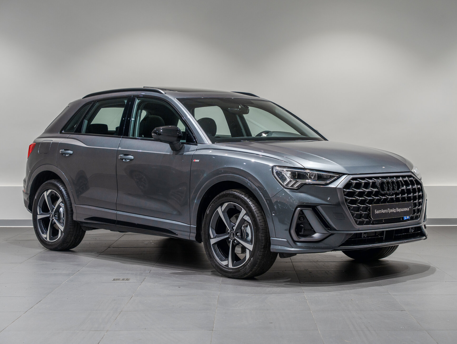 Автомобиль Audi Q3 35 TFSI 1.5 AMT (160 л.с.) - 3