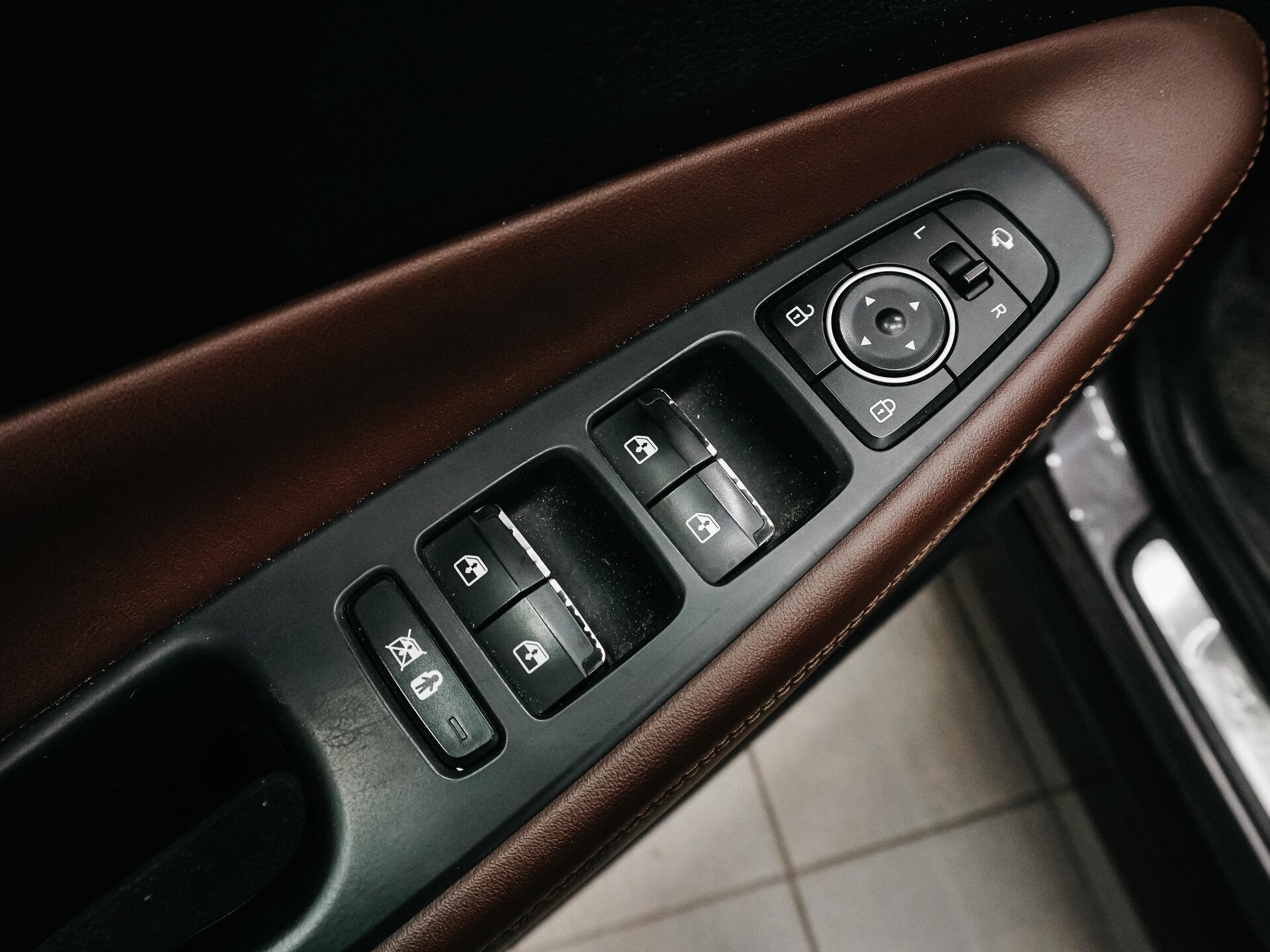 Hyundai Santa Fe 2018 10