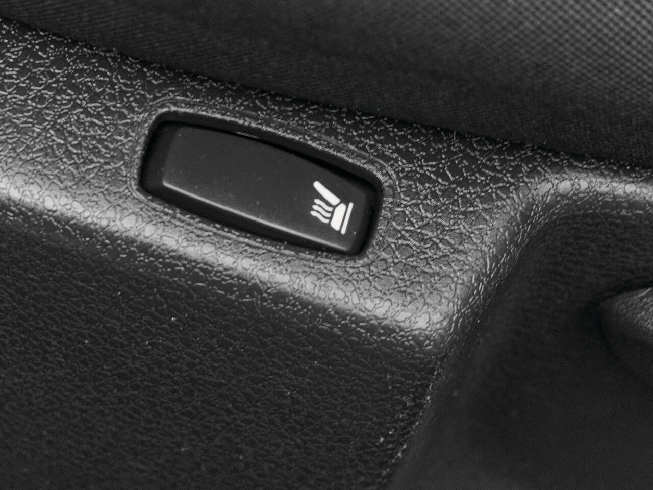 Купить Renault Sandero Stepway 1.6 AT (102 л.с.), 2018 в Екатеренбурге