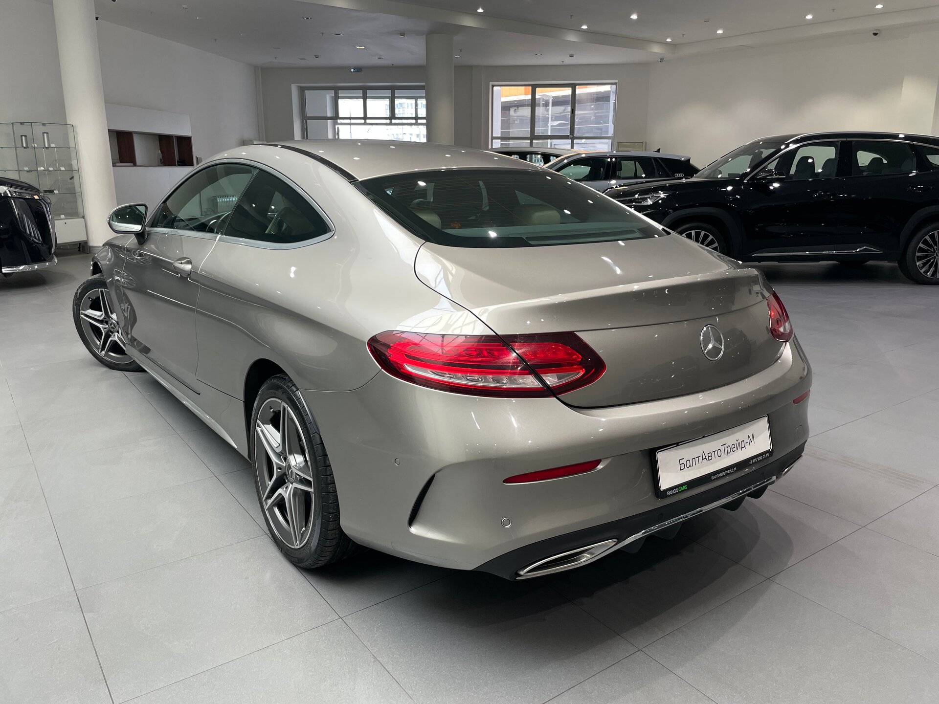 Автомобиль Mercedes-Benz C-Класс 180 1.6 AT (150 л.с.) - 4