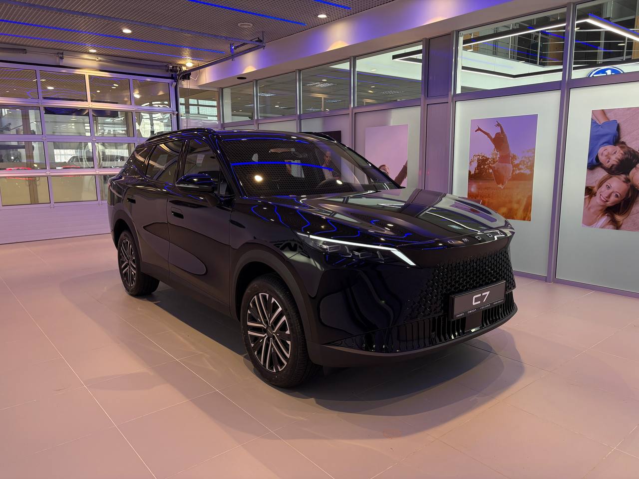 OMODA C7 2026 8